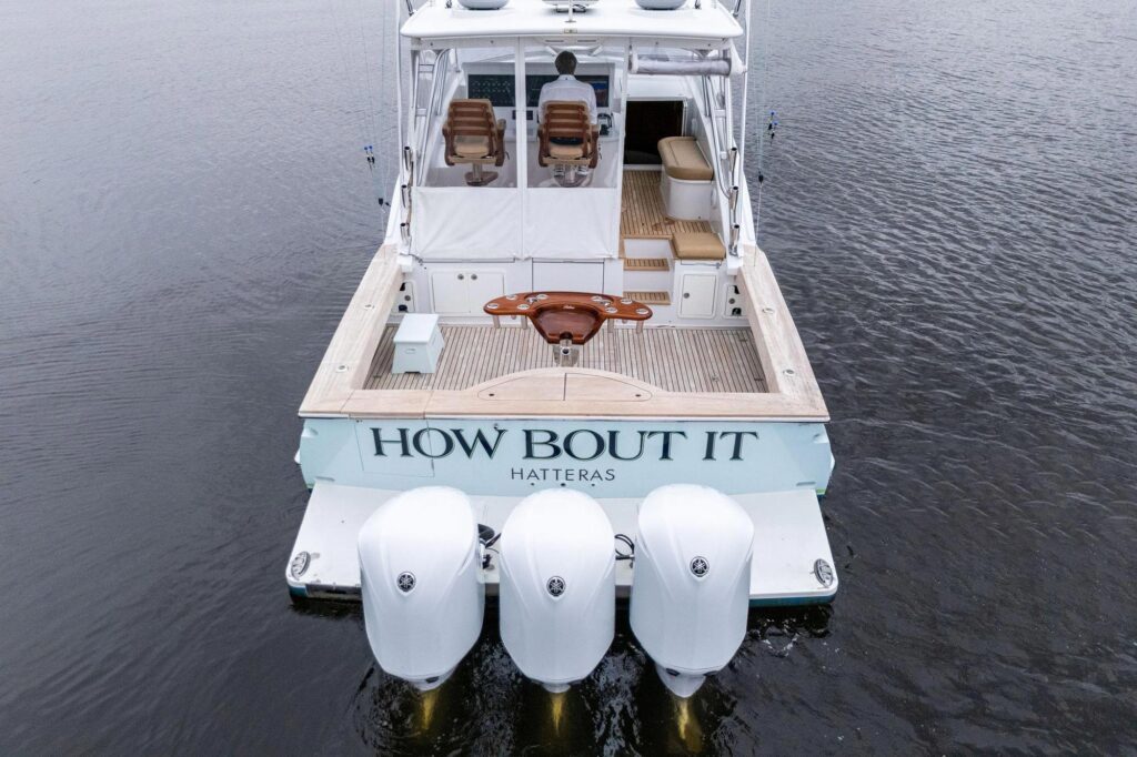Cinco Boatworks 43 Express