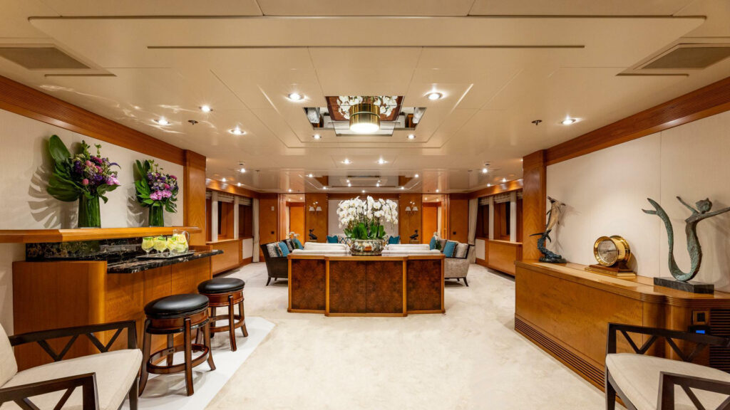 Feadship 51.8M Amanti