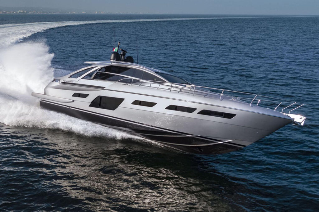 Pershing 7X