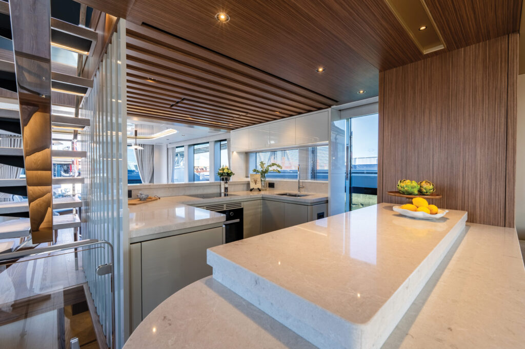 Sunseeker Ocean 156